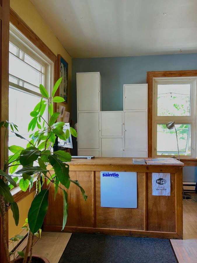 Auberge Internationale De Rivière-du-Loup Екстериор снимка